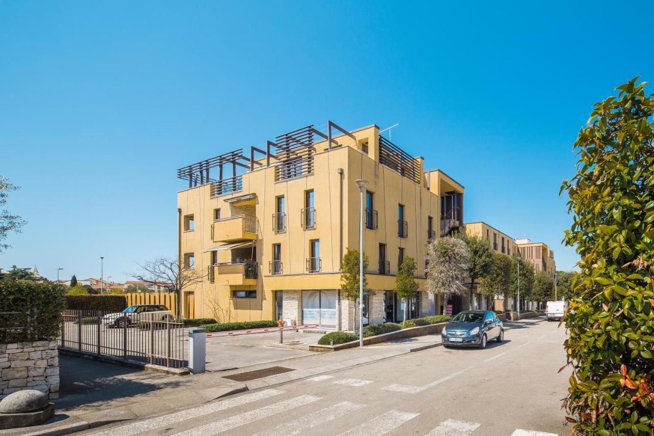 Apartment Residence Poreč Exterior foto